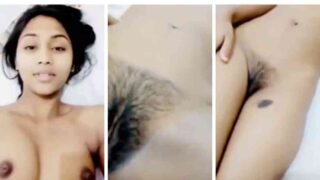 Nude cute desi girl showing her small boobs sex mms