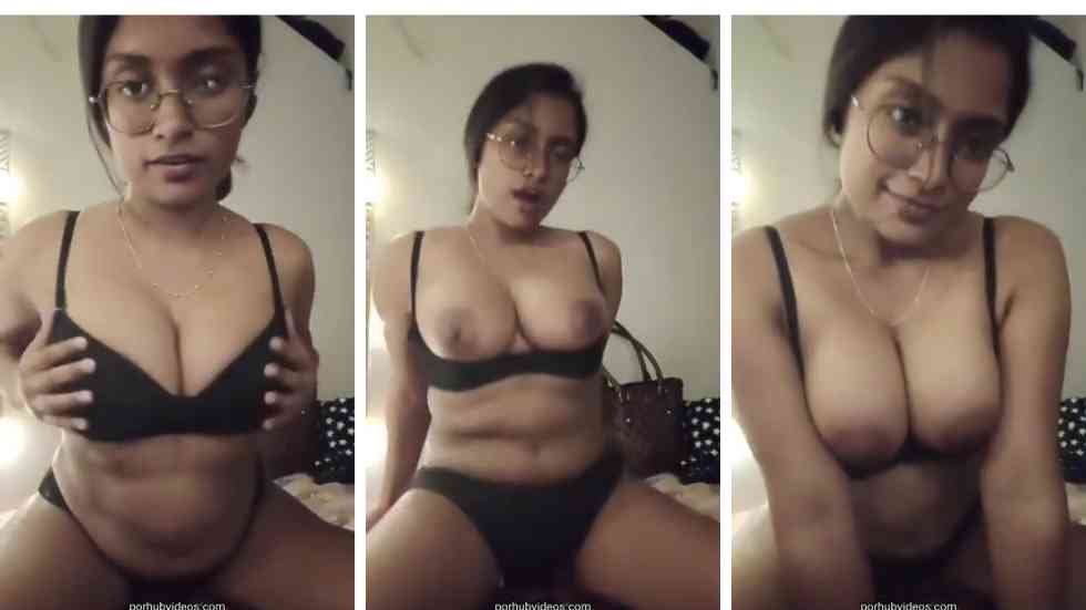 Super Sexy Girl Boobs Showing MMS – Desi49