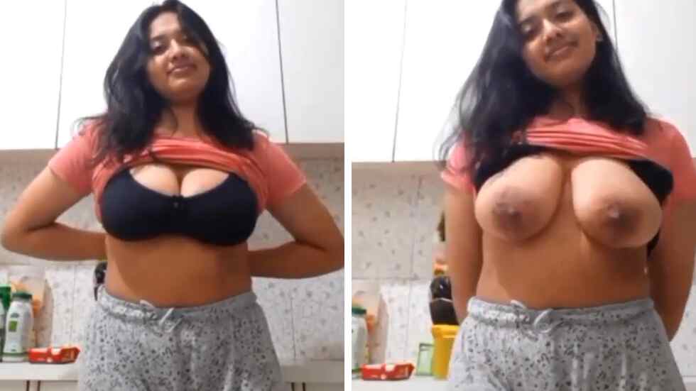 Viral Girl Showing Big Boobs Desi MMS Video