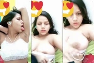 Indian Horny Desi Girl Shows Nude XXX MMS Viral